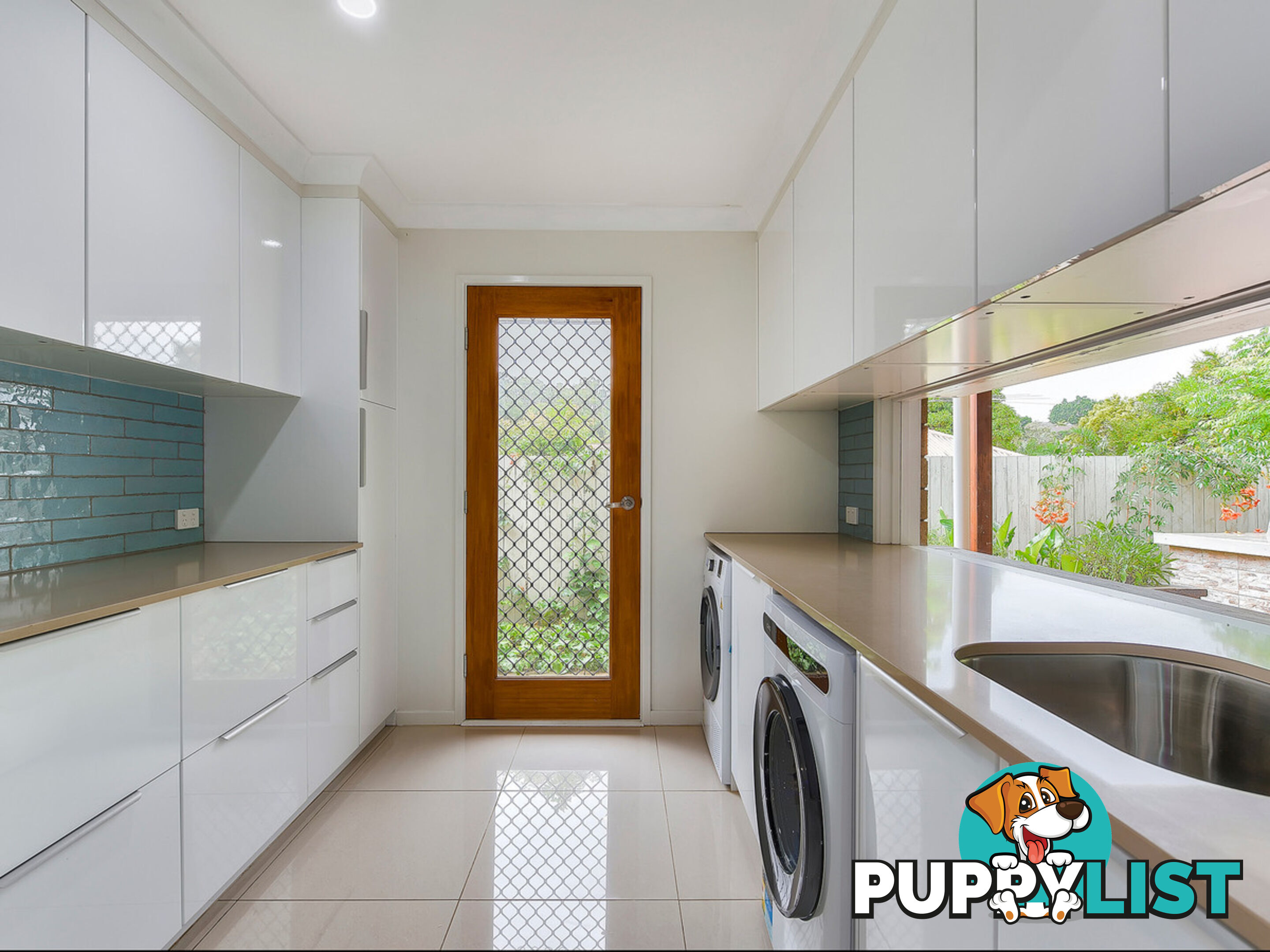 5 Gypsy Court EATONS HILL QLD 4037