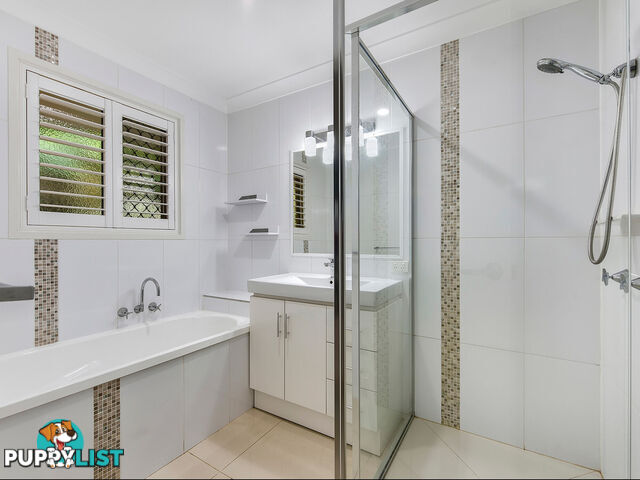 5 Gypsy Court EATONS HILL QLD 4037