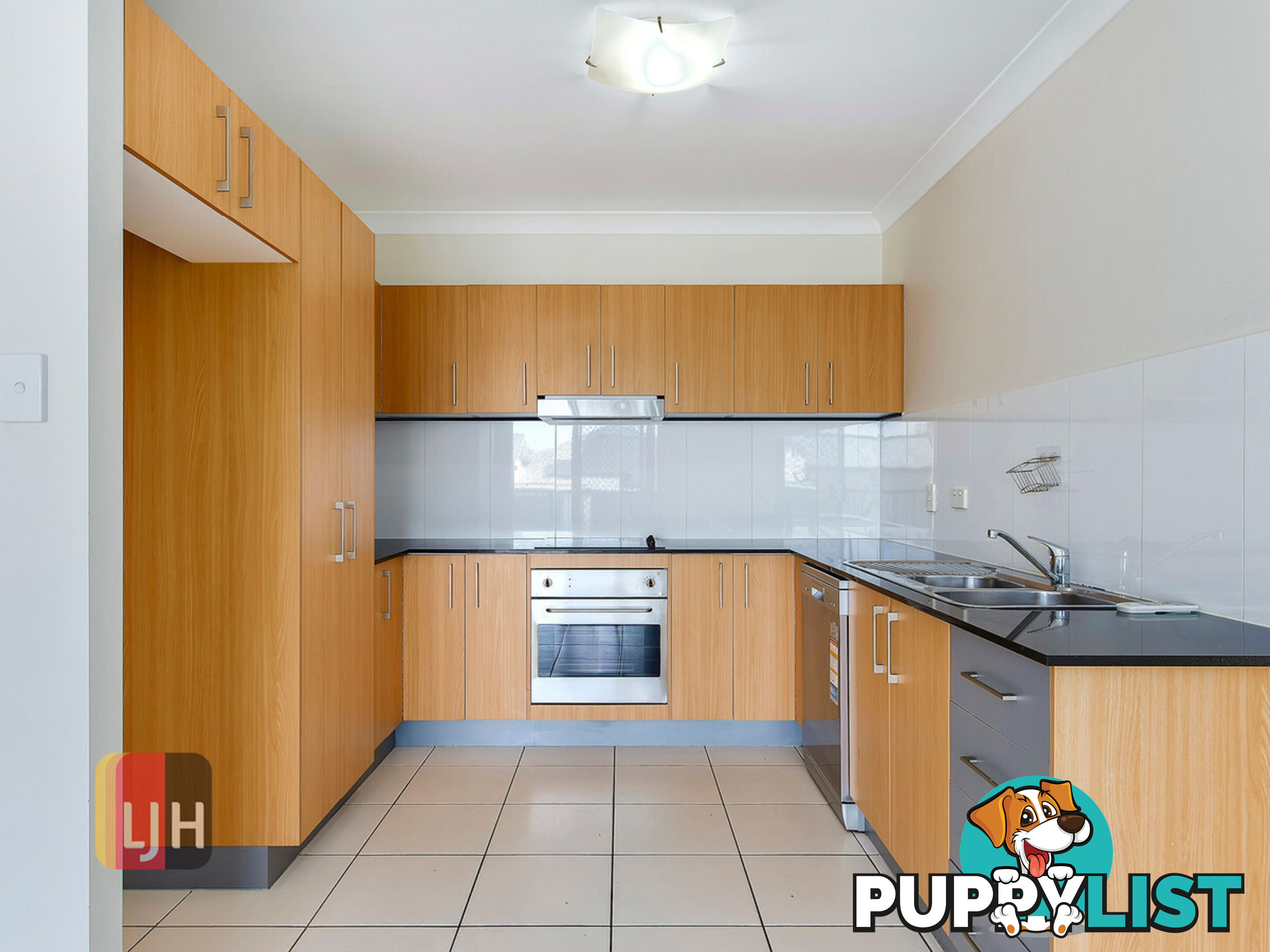 4/62 Hamson Terrace NUNDAH QLD 4012