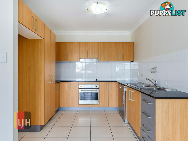 4/62 Hamson Terrace NUNDAH QLD 4012
