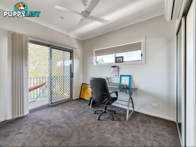 3/4 Emerald Street KEDRON QLD 4031