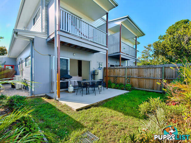 3/4 Emerald Street KEDRON QLD 4031