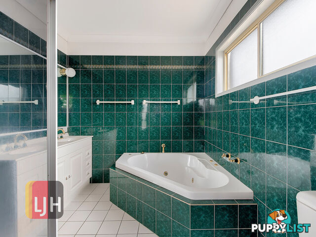38 McIntyre Street HENDRA QLD 4011