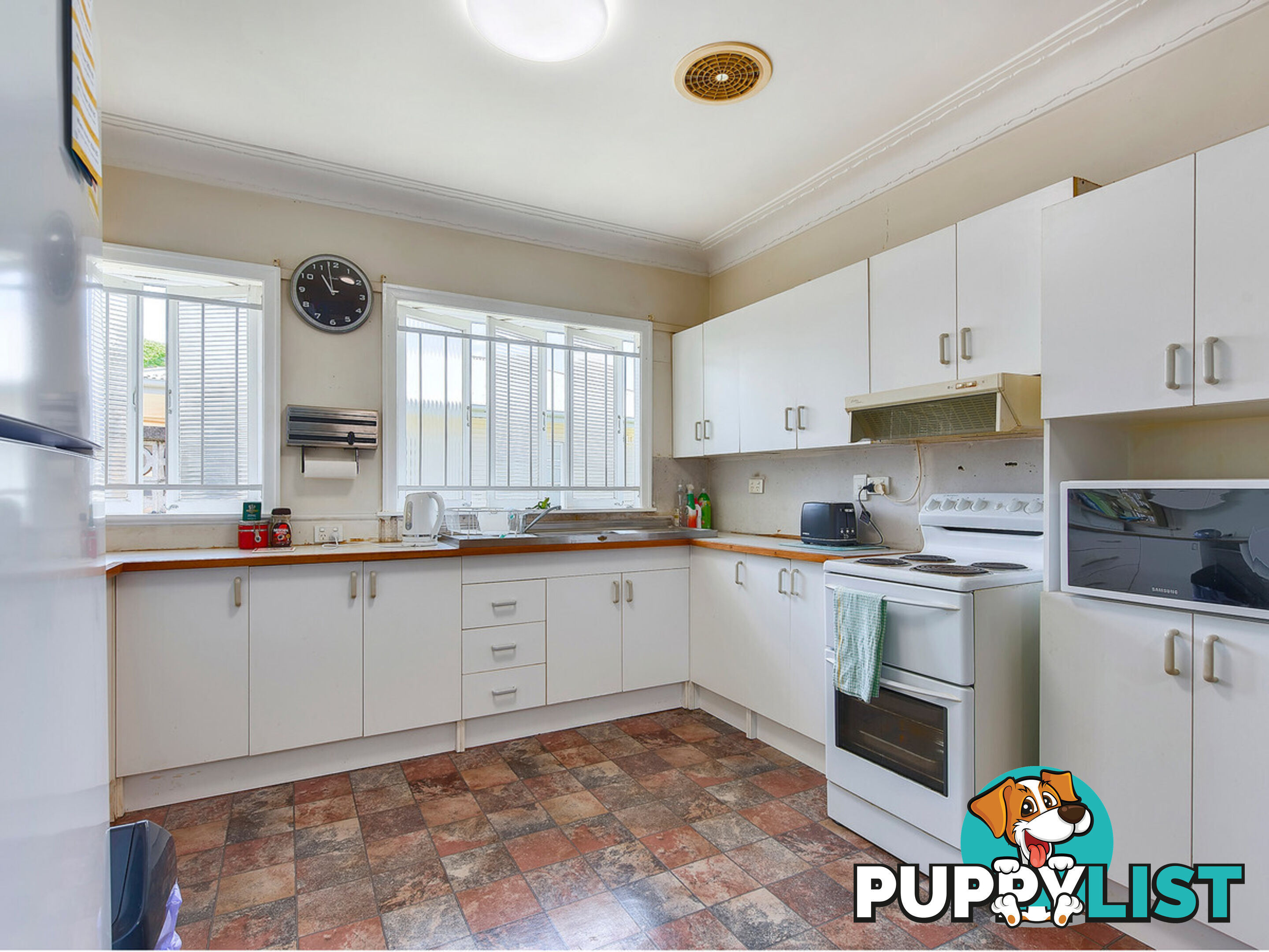 41 Burrowa Street STAFFORD QLD 4053