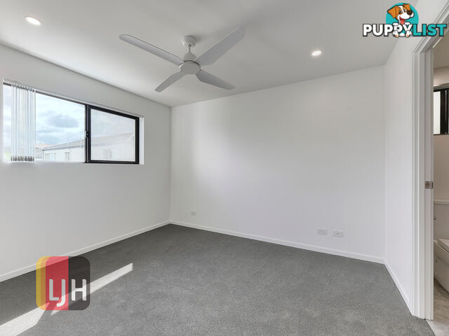 2/27 Elwyn Street NORTHGATE QLD 4013