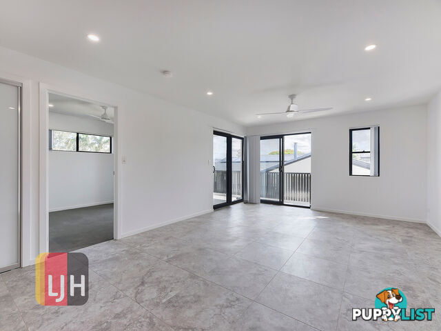 2/27 Elwyn Street NORTHGATE QLD 4013