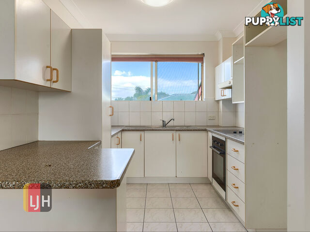 7/59 Alva Terrace GORDON PARK QLD 4031