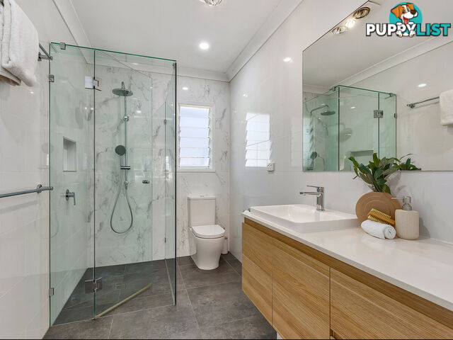 9 Barellan Street STAFFORD QLD 4053