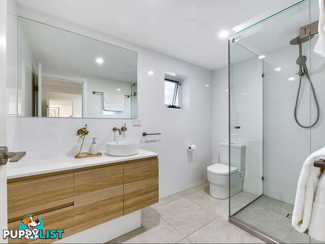 9 Barellan Street STAFFORD QLD 4053