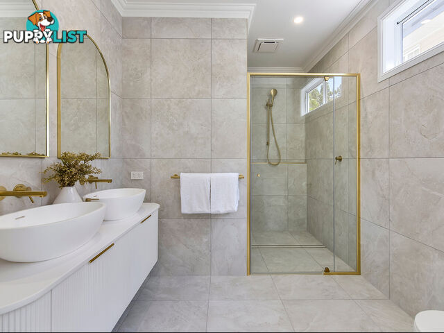 63 Twelfth Avenue KEDRON QLD 4031