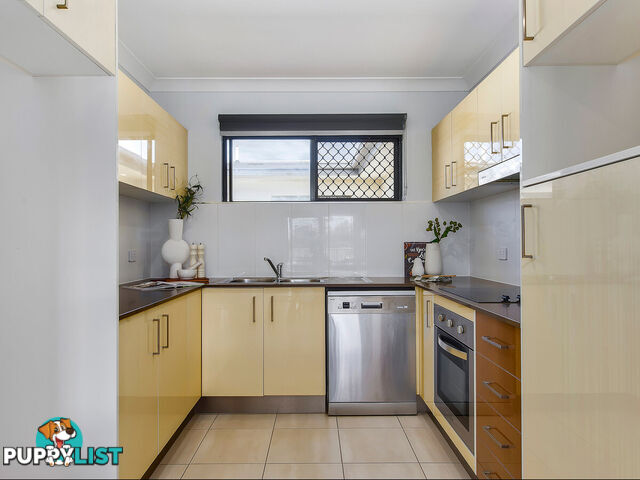 10/84 Brookfield Road KEDRON QLD 4031