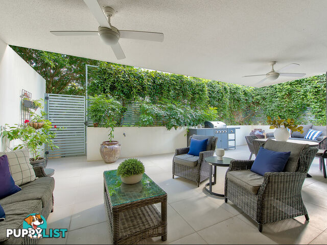 104/25 Walsh Street MILTON QLD 4064