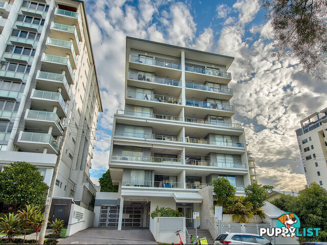 104/25 Walsh Street MILTON QLD 4064