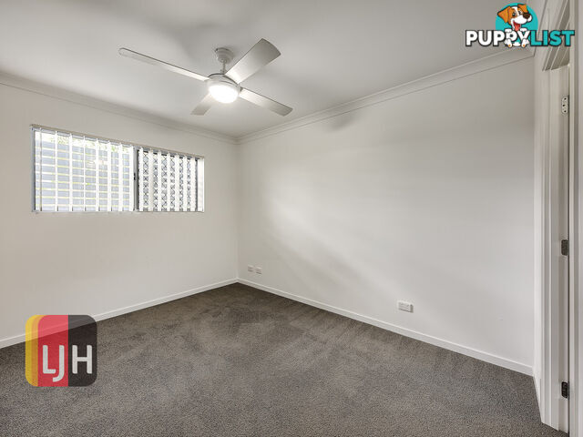 13/10 Dunkirk Street GAYTHORNE QLD 4051