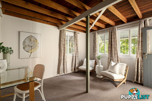 33 Gatwick Street STAFFORD HEIGHTS qld 4053