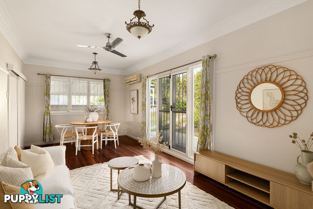 33 Gatwick Street STAFFORD HEIGHTS qld 4053