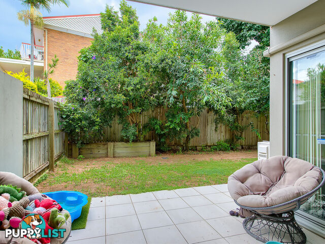 2/35 Hall Street CHERMSIDE QLD 4032