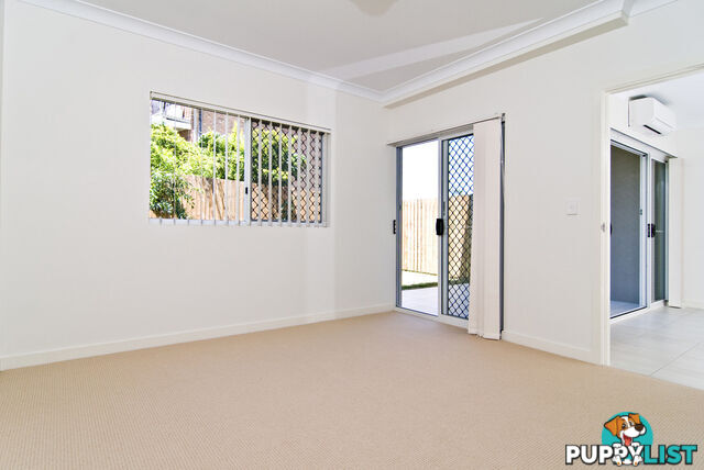 2/35 Hall Street CHERMSIDE QLD 4032