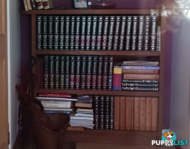 Encyclopaedia Britannica  and book case. Full set