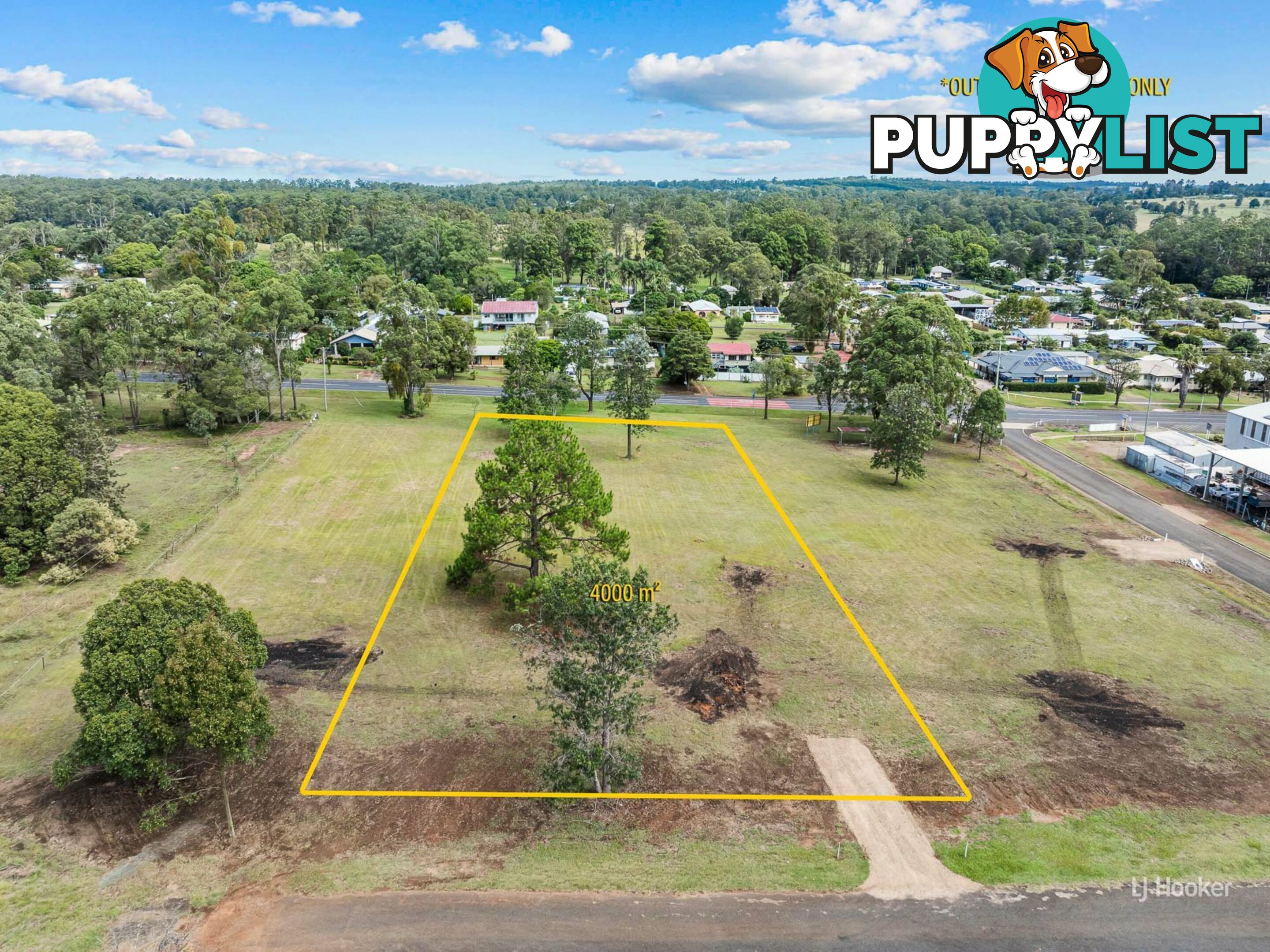 122 D'Aguilar Highway BLACKBUTT QLD 4314