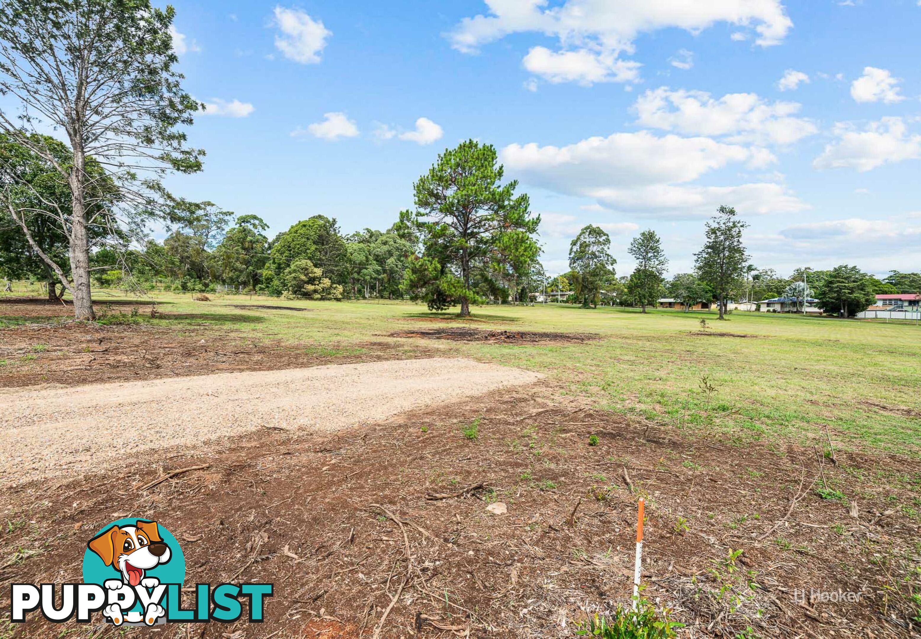 122 D'Aguilar Highway BLACKBUTT QLD 4314