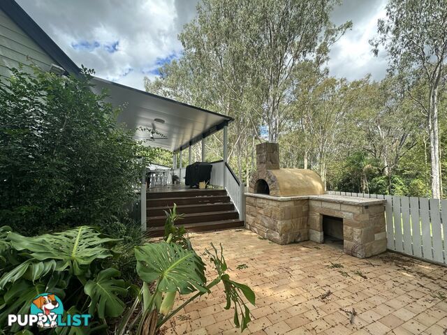 1 Gipps Street SOMERSET DAM QLD 4312