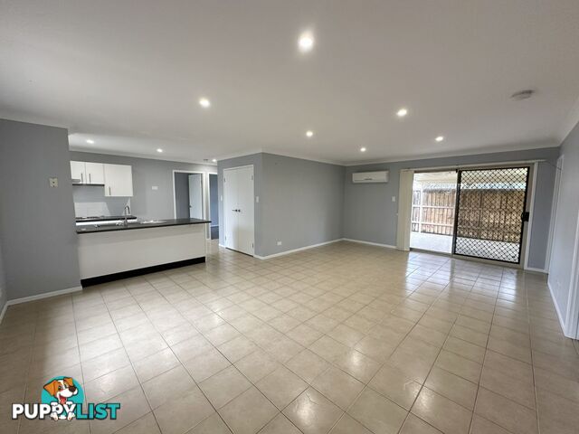 30 Cairnscroft Street TOOGOOLAWAH QLD 4313