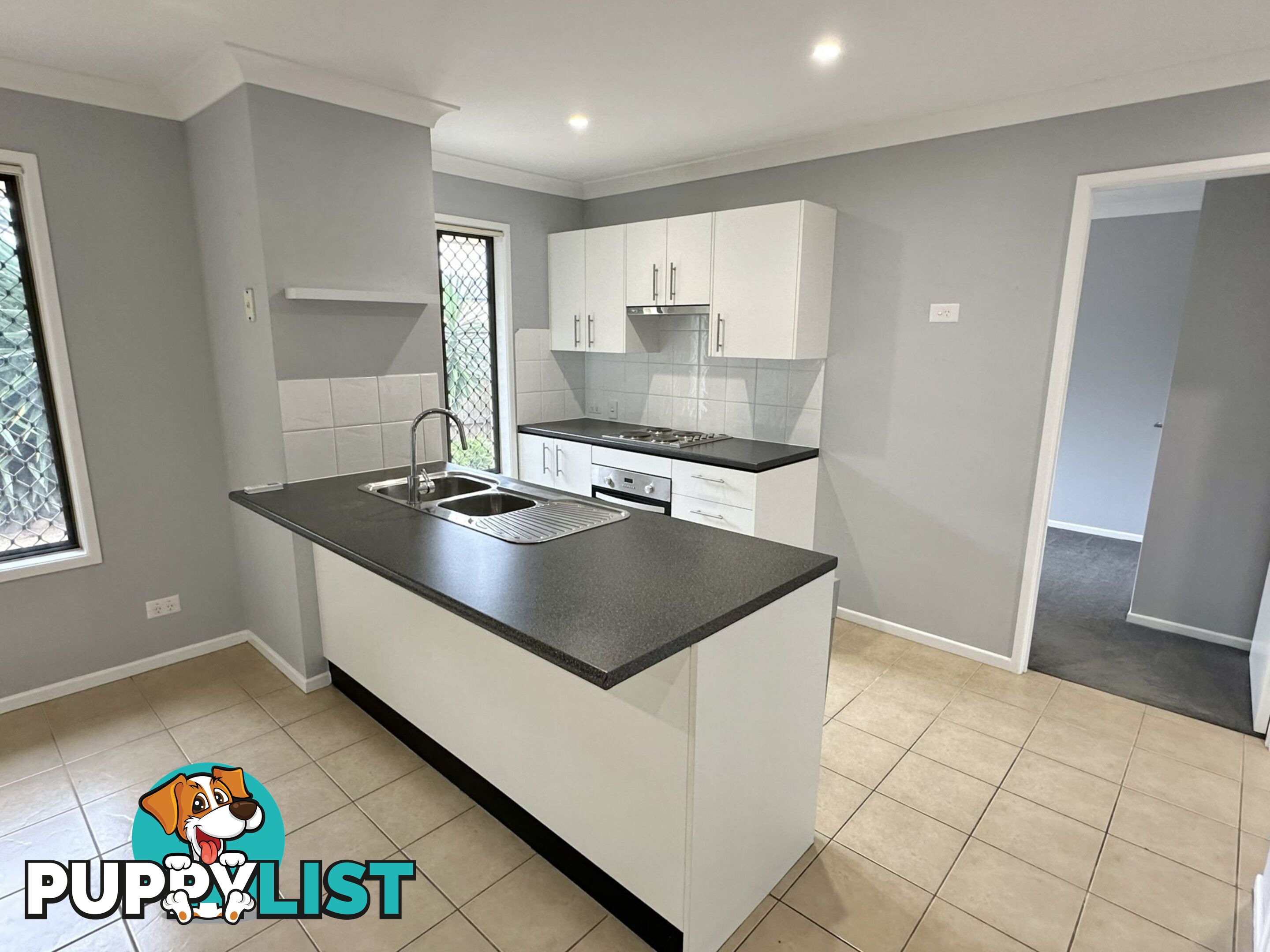 30 Cairnscroft Street TOOGOOLAWAH QLD 4313