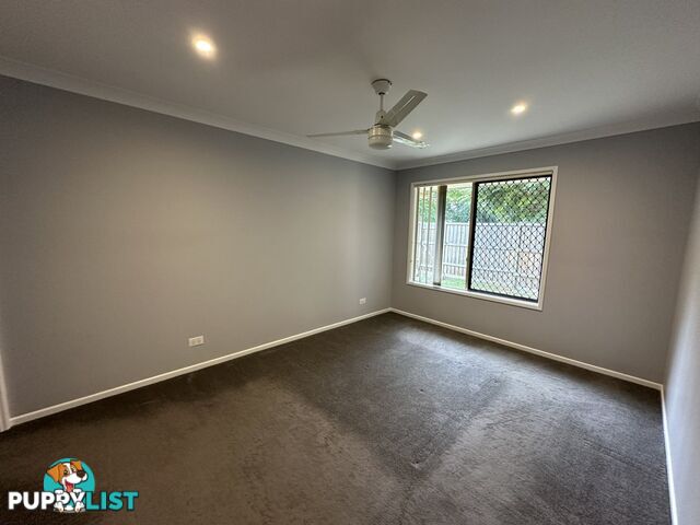 30 Cairnscroft Street TOOGOOLAWAH QLD 4313