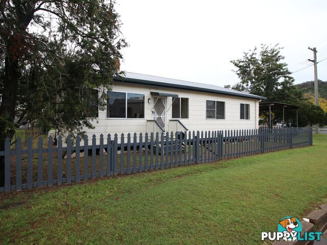 1A Pryde Street ESK QLD 4312