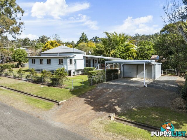 9 Elizabeth Street ESK QLD 4312