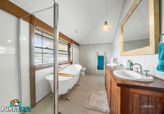 99A Ivory Creek Road TOOGOOLAWAH QLD 4313