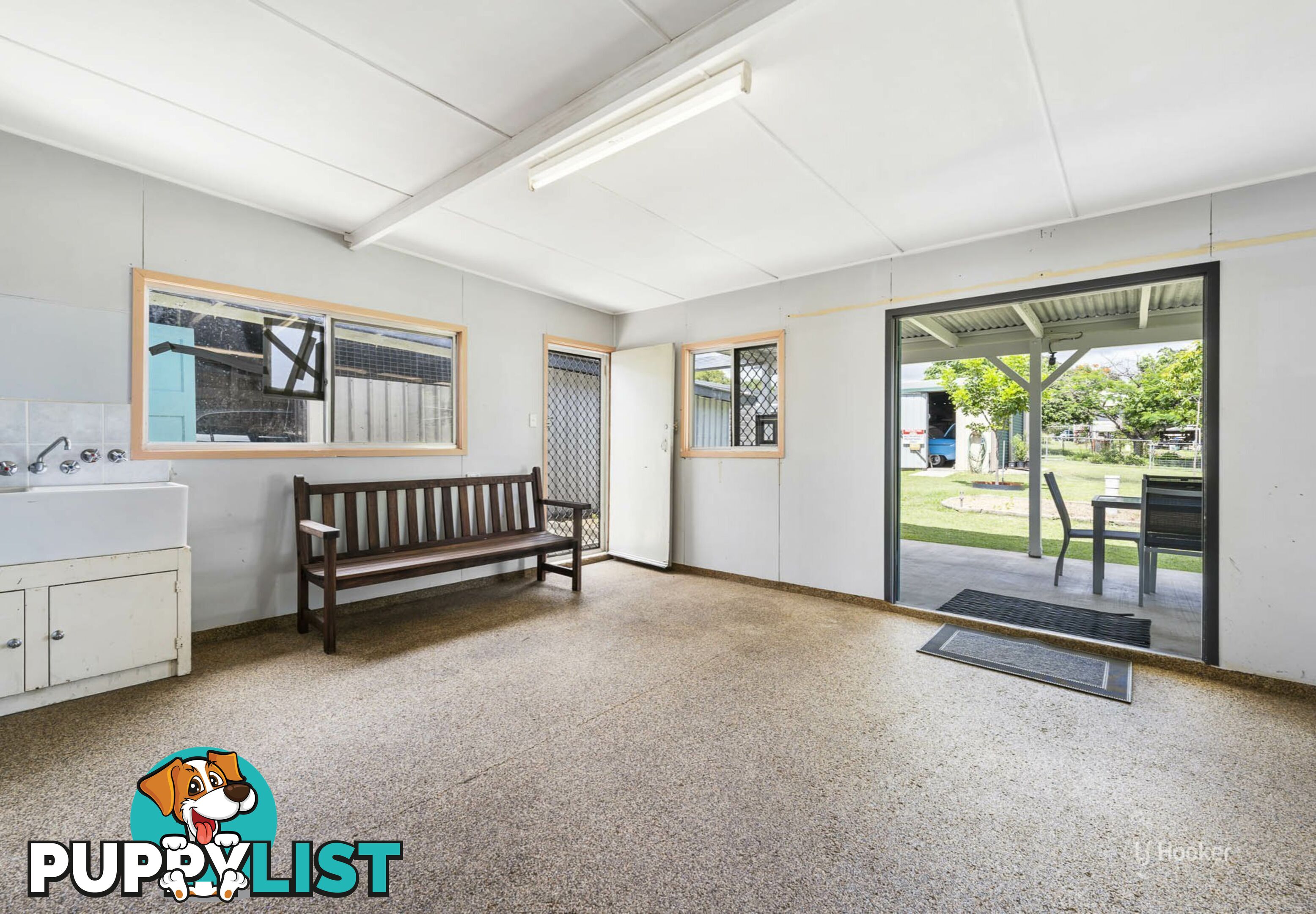 17 Cairnscroft Street TOOGOOLAWAH QLD 4313