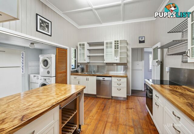 12 Hill Street ESK QLD 4312