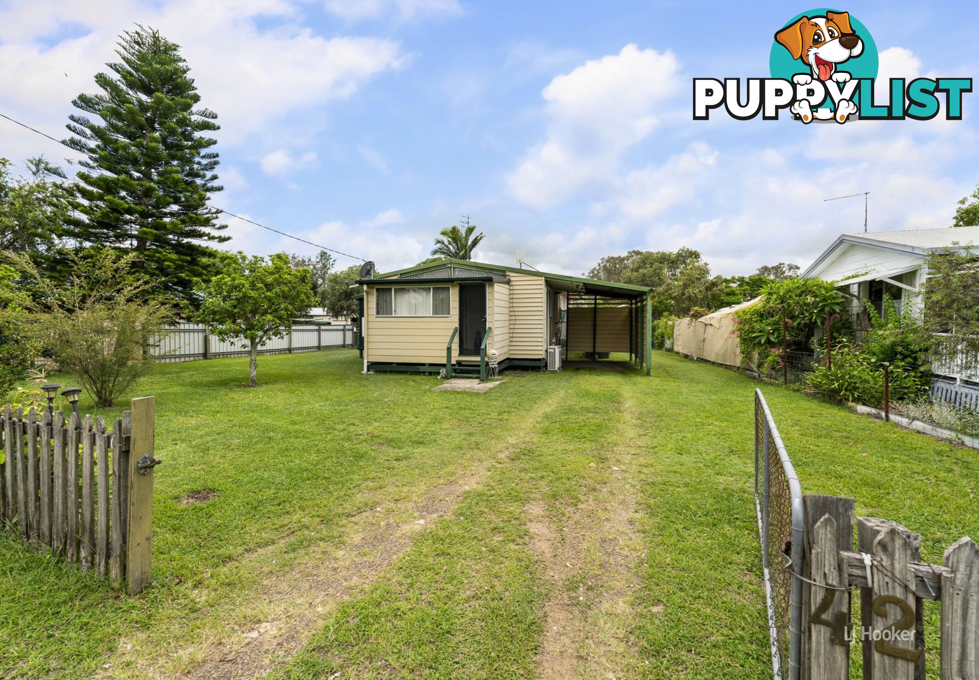 42 George Street TOOGOOLAWAH QLD 4313