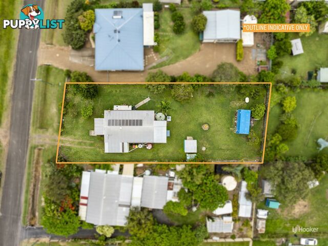 42 George Street TOOGOOLAWAH QLD 4313