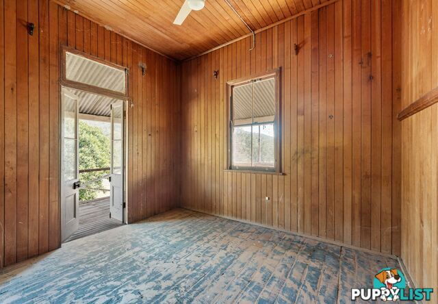 72 George Street LINVILLE QLD 4314