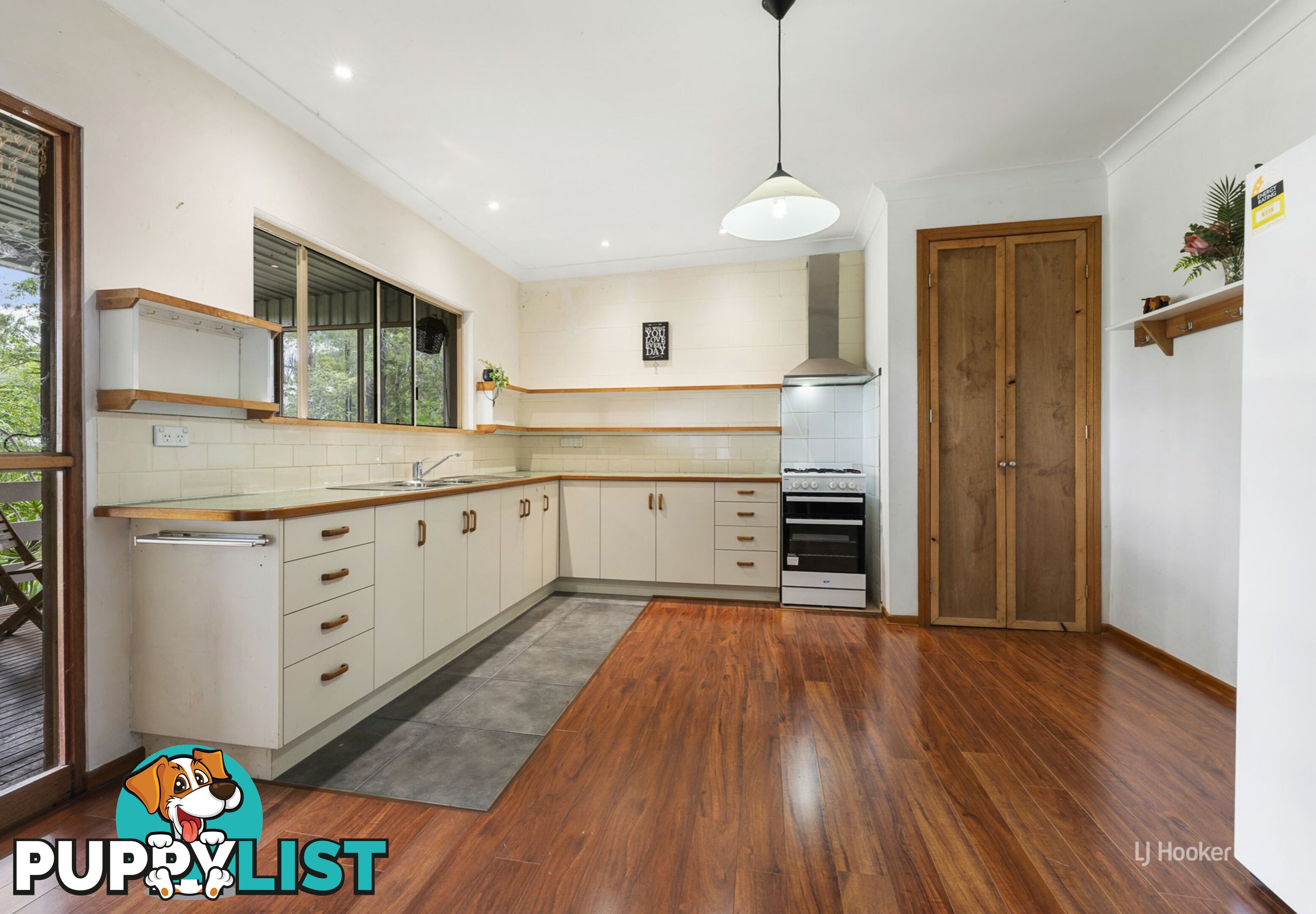 116 Crumpton Drive BLACKBUTT QLD 4314