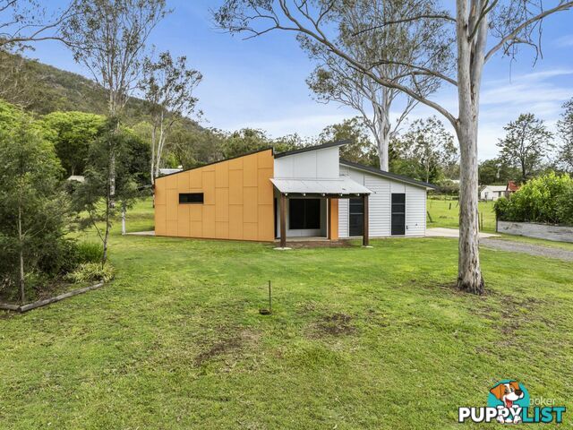 14 Middle Street ESK QLD 4312