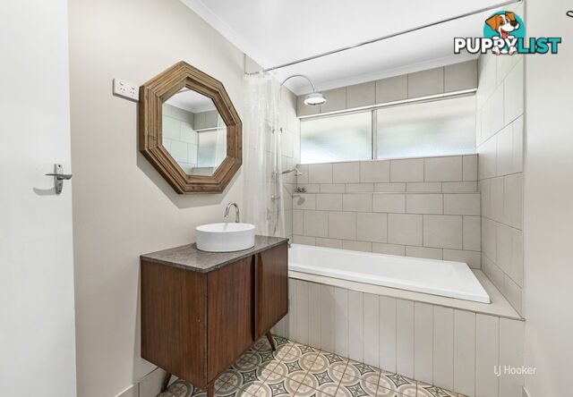 11 Hart Street BLACKBUTT QLD 4314