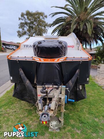 2017 Track Trailer Tvan