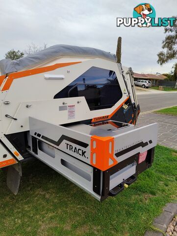 2017 Track Trailer Tvan