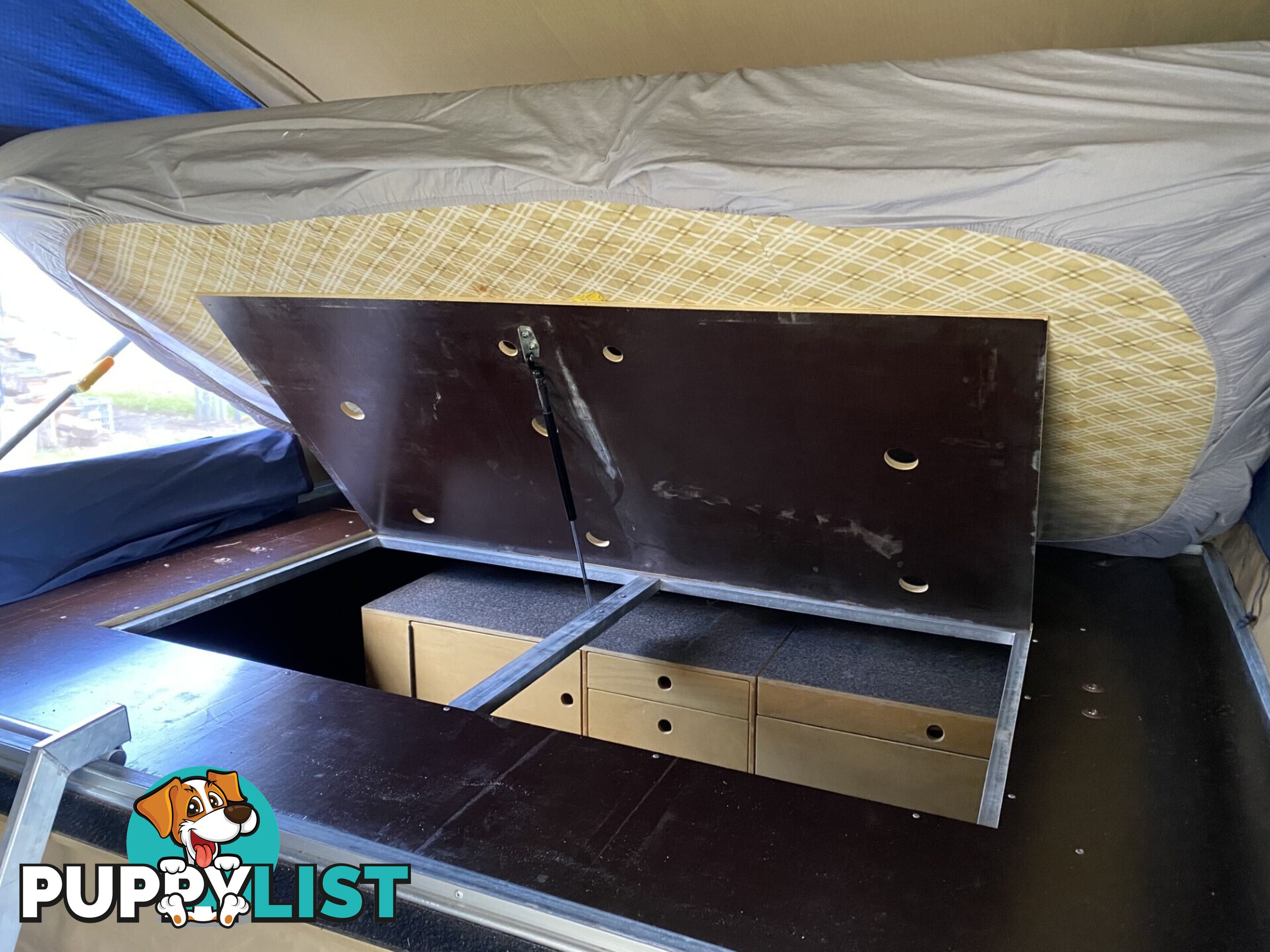 Oztrail Ridgeline Zenith Camper Trailer