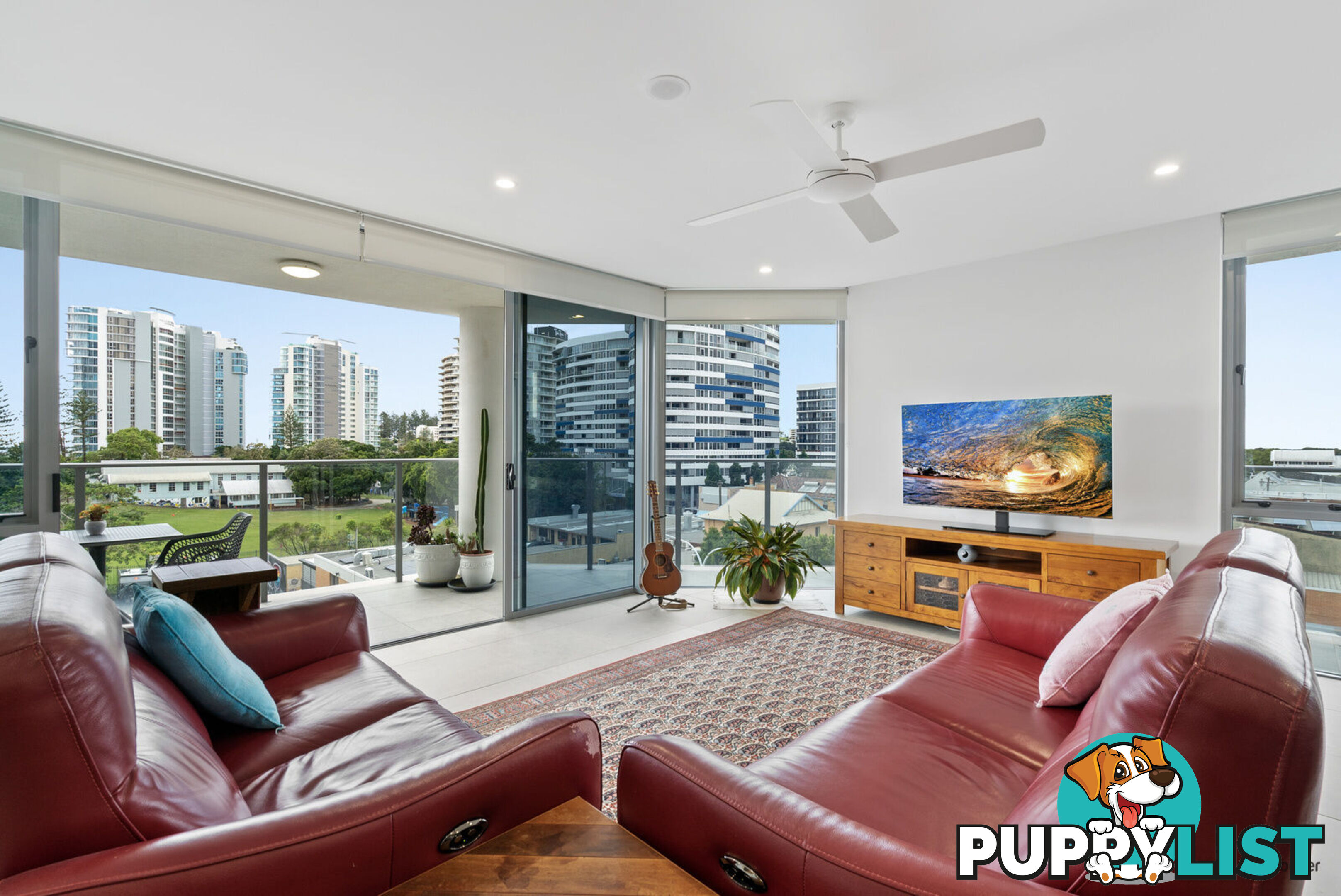 2043/9 Enid Street TWEED HEADS NSW 2485