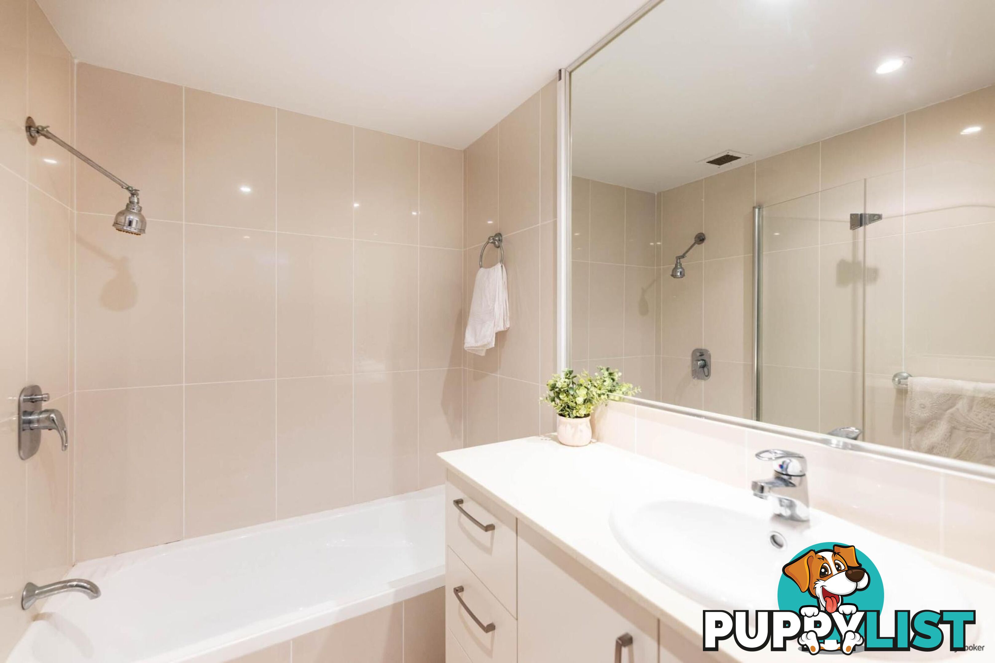 1B/828 Pacific Parade CURRUMBIN QLD 4223