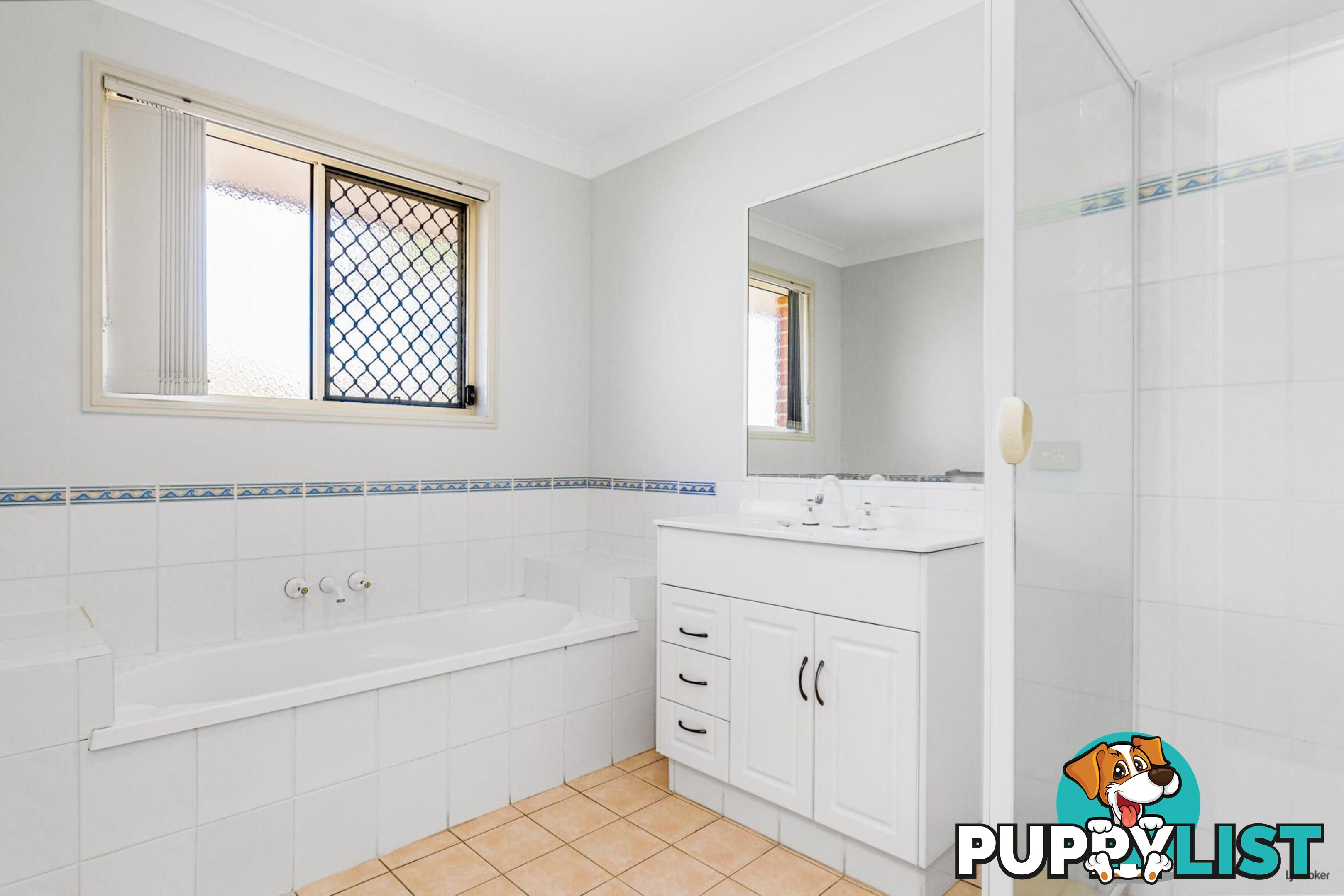 1/11 Magnolia Crescent BANORA POINT NSW 2486