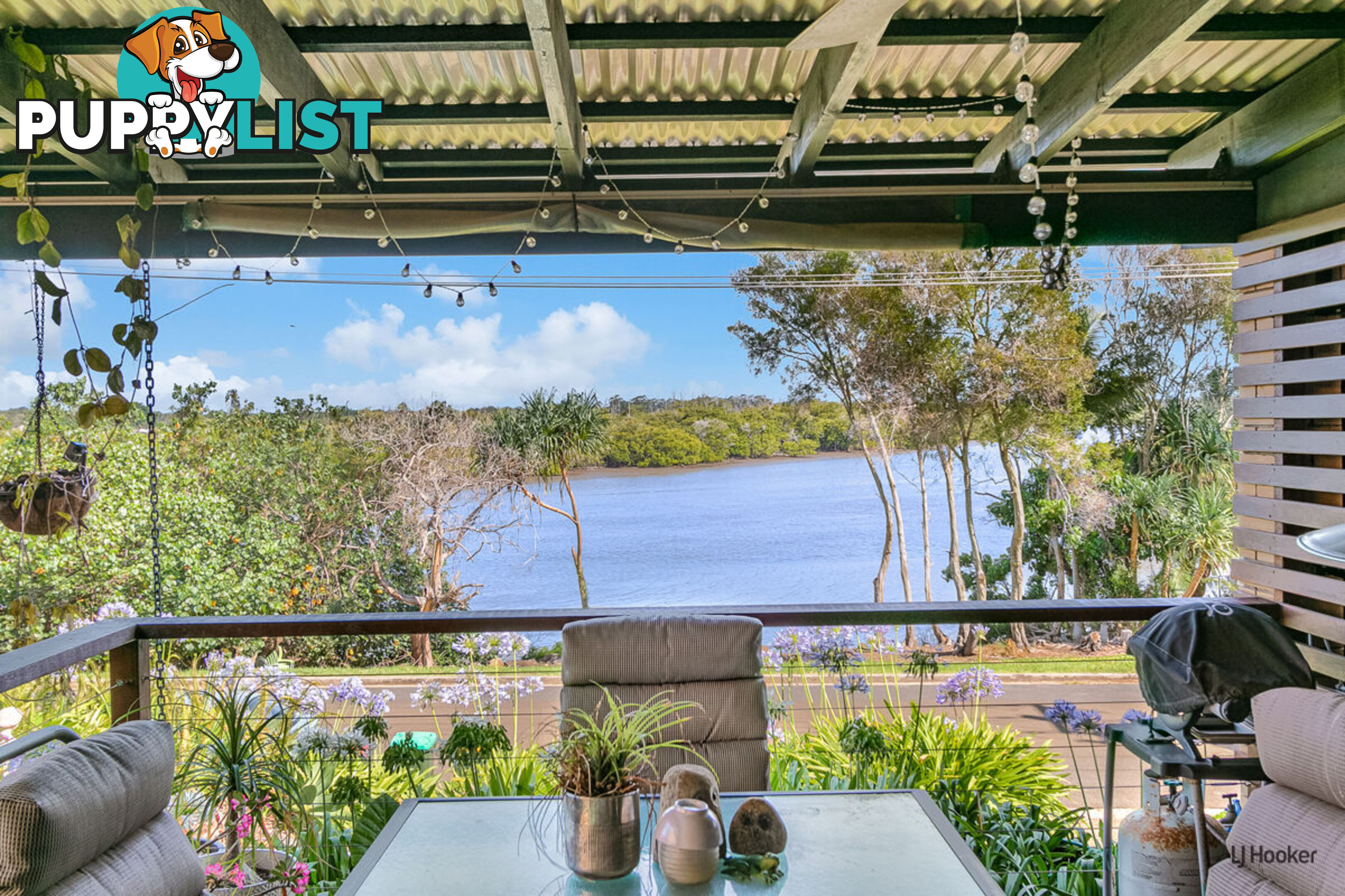 2/57 Bimbadeen Avenue BANORA POINT NSW 2486