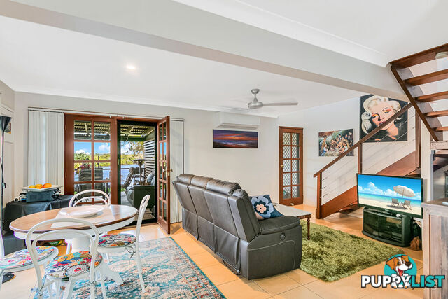 2/57 Bimbadeen Avenue BANORA POINT NSW 2486