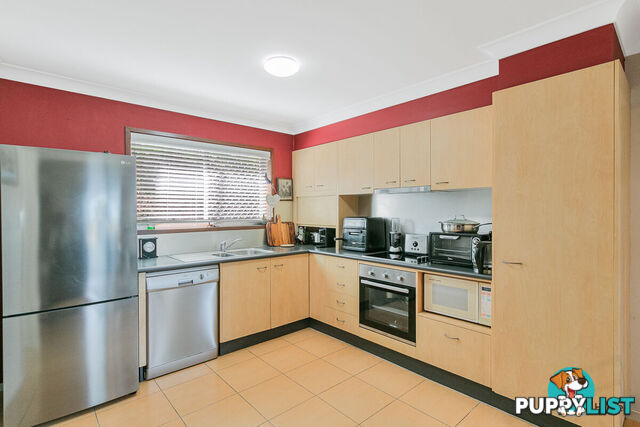 2/57 Bimbadeen Avenue BANORA POINT NSW 2486