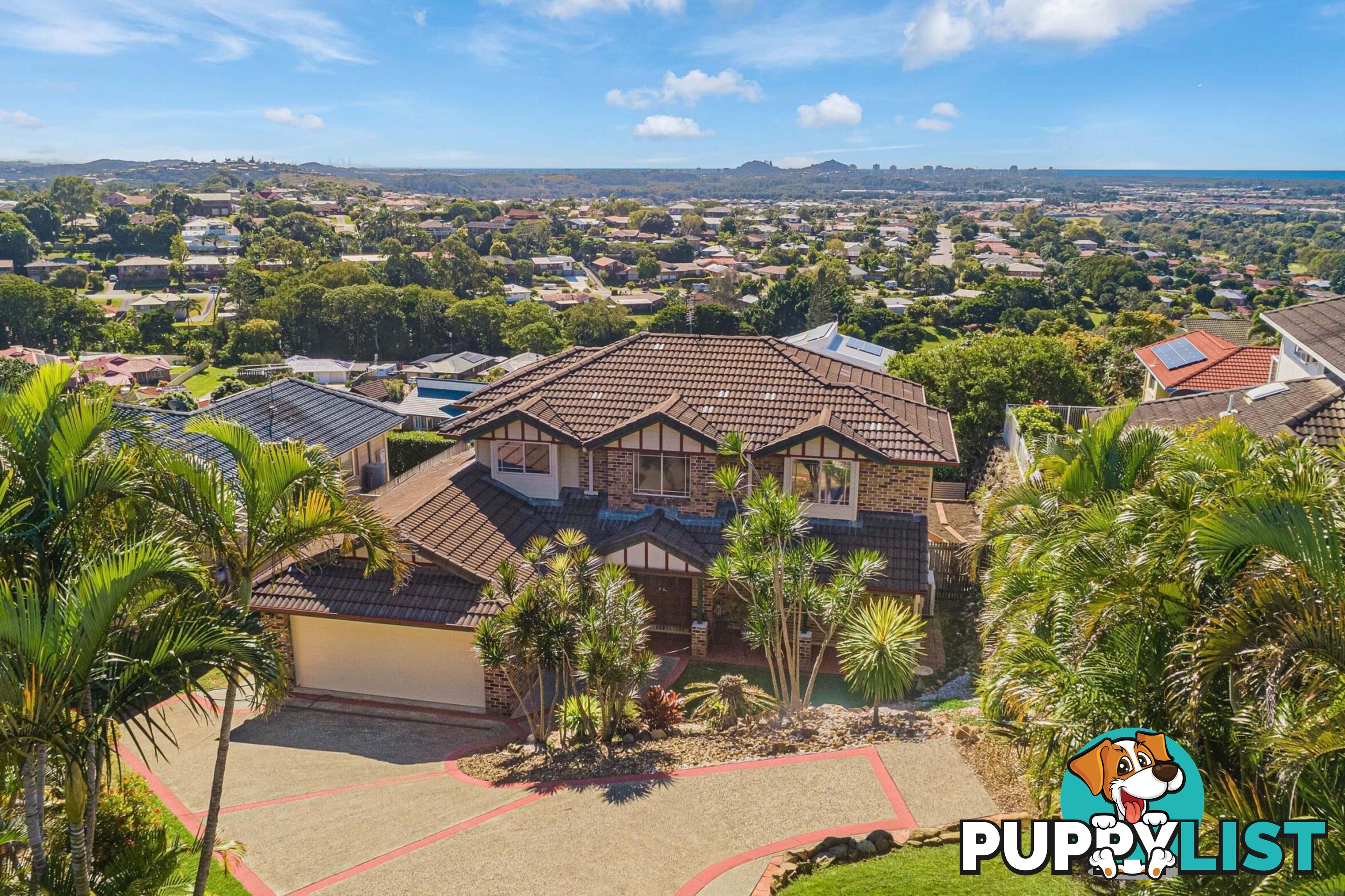 37 Lochlomond Drive BANORA POINT NSW 2486